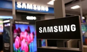 Cổ phiếu Samsung Electronics thấp nhất 4 năm vì Trump