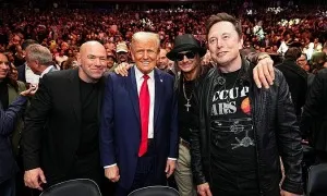 Ông Trump và Elon Musk đi xem đấu võ