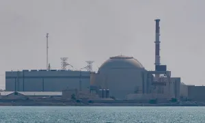 Iran sẽ lắp thêm 6.000 máy ly tâm để làm giàu uranium Iran sẽ lắp thêm 6.000 máy ly tâm để làm giàu uranium