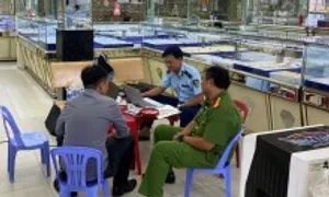 TP HCM thu giữ nhiều vàng, trang sức trị giá hơn 18 tỷ đồng