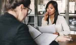 Bằng giỏi nhưng không xin được việc vì nói tiếng Anh kém Bằng giỏi nhưng không xin được việc vì nói tiếng Anh kém