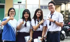Điểm sàn Đại học Kinh tế - Luật giảm 2 điểm Điểm sàn Đại học Kinh tế - Luật giảm 2 điểm